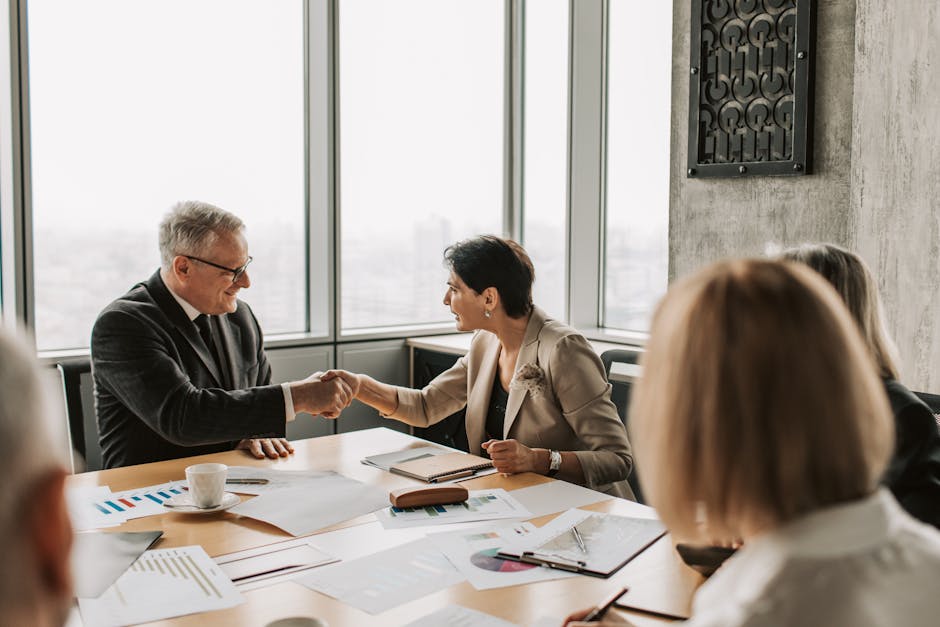 Technische Visualisierung einer ERP-Integrationsarchitektur mit Datenflüssen